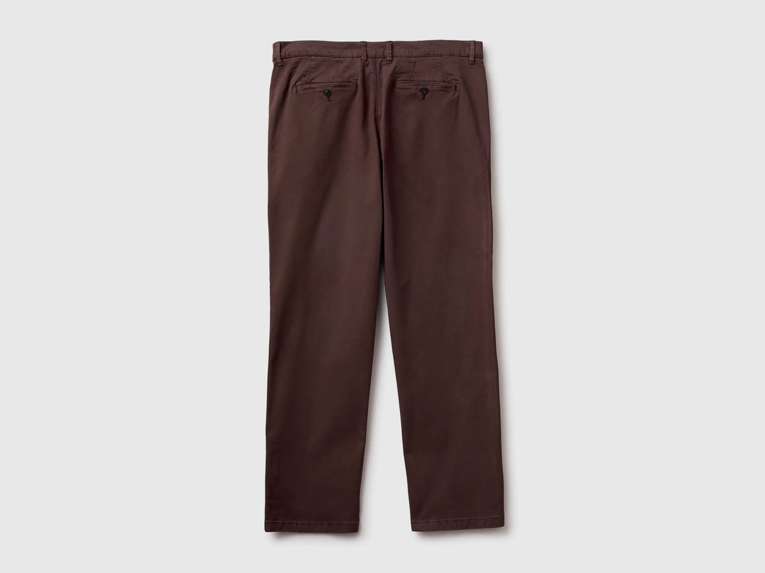 Benetton Dark Brown Men Straight-Fit Chinos SKU: 4TZYUF05H_16M Image 02
