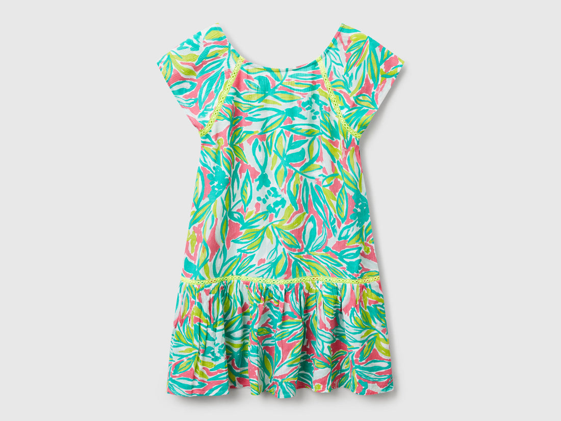 Benetton_Dress with Tropical Print_4UIACV03G_73J_01