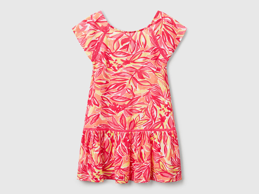Benetton_Dress with Tropical Print_4UIACV03G_73K_01