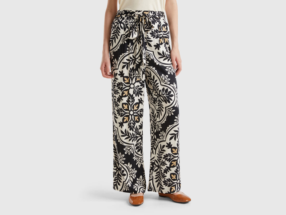 Flowy Flower Trousers_4UPADF05K_80G_02