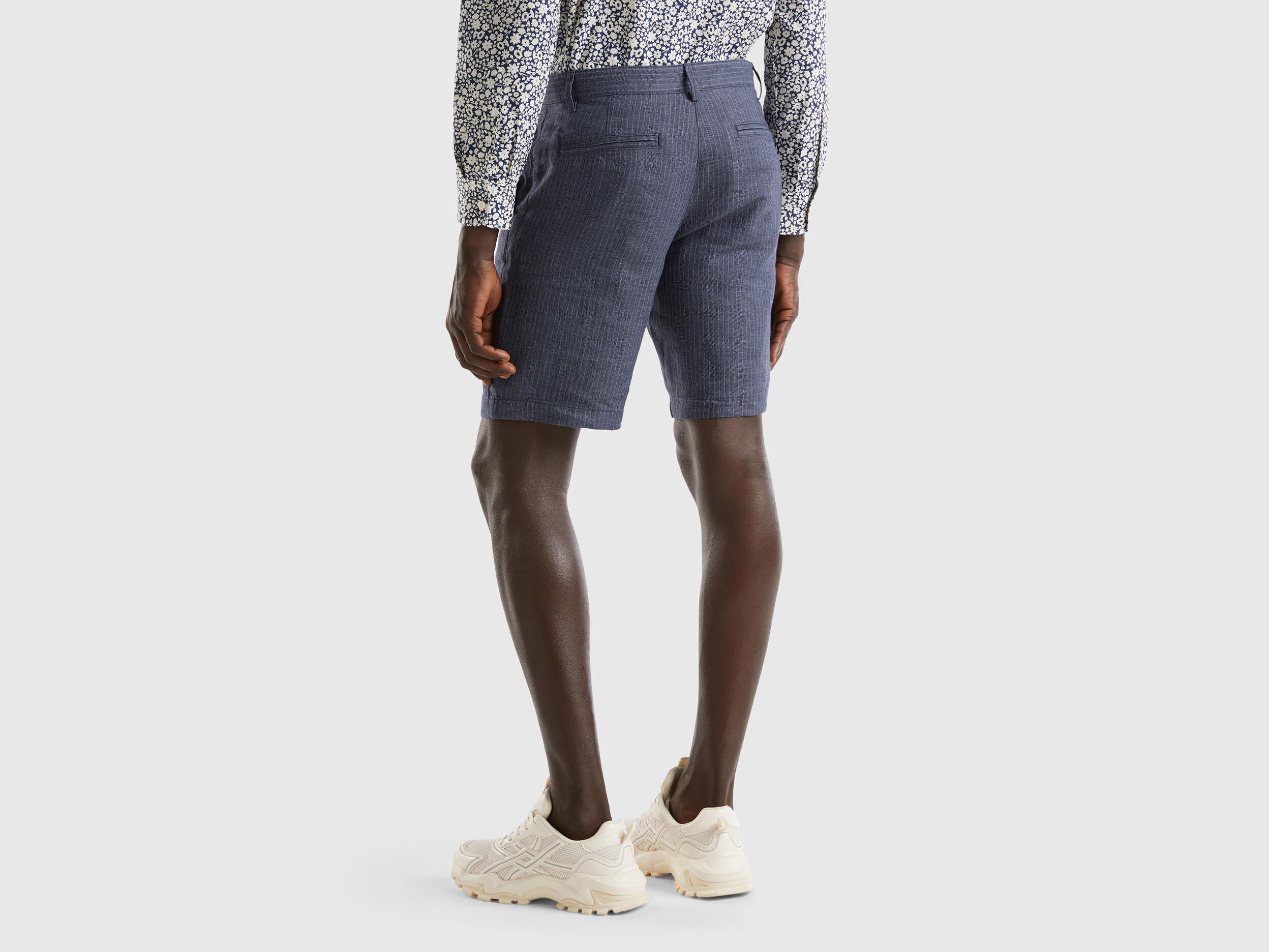 Striped Shorts In Linen Blend_4UTAU900O_901_02