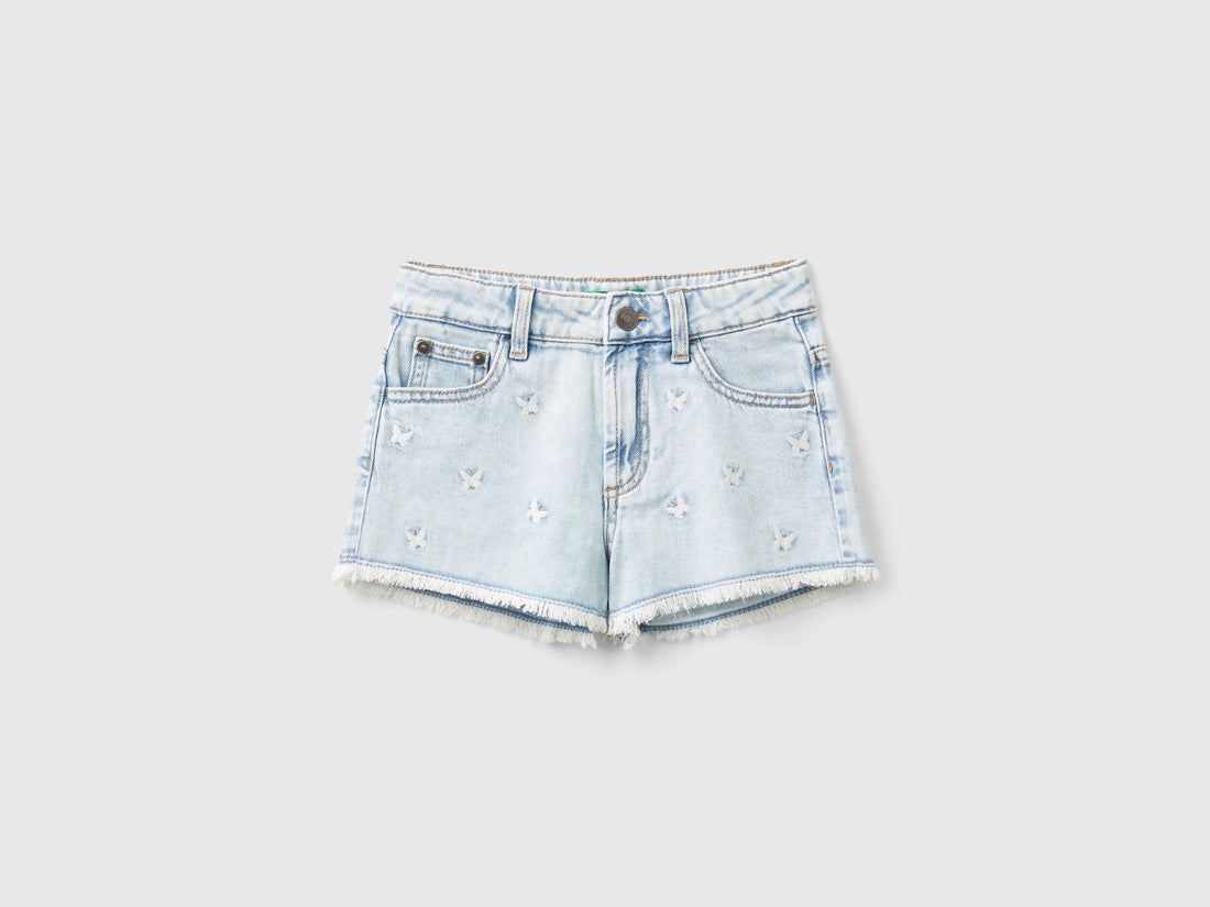 Denim Shorts With Butterfly Embroidery_4Utpc902Y_901_01