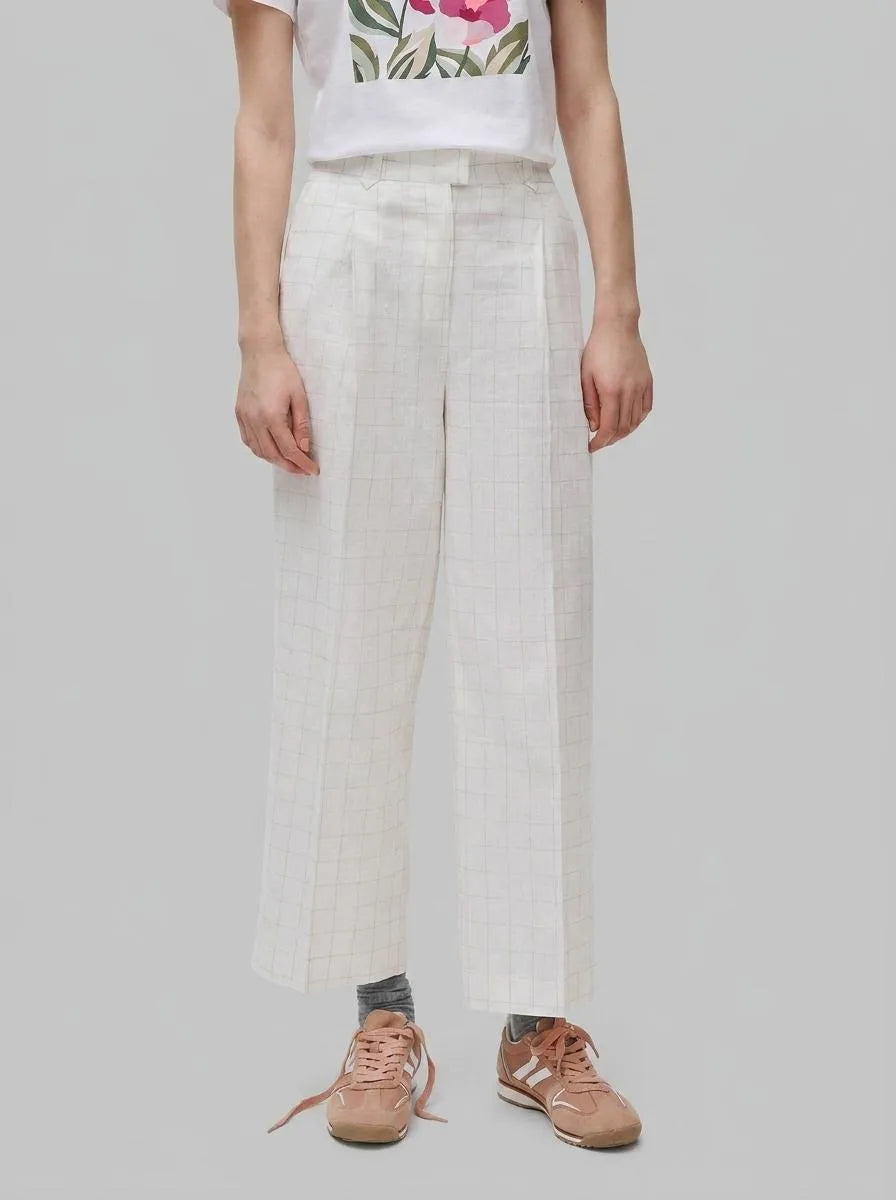 Benetton Creamy White Women Checkered Trousers SKU: 4V6GDF0BG_901 Image 00