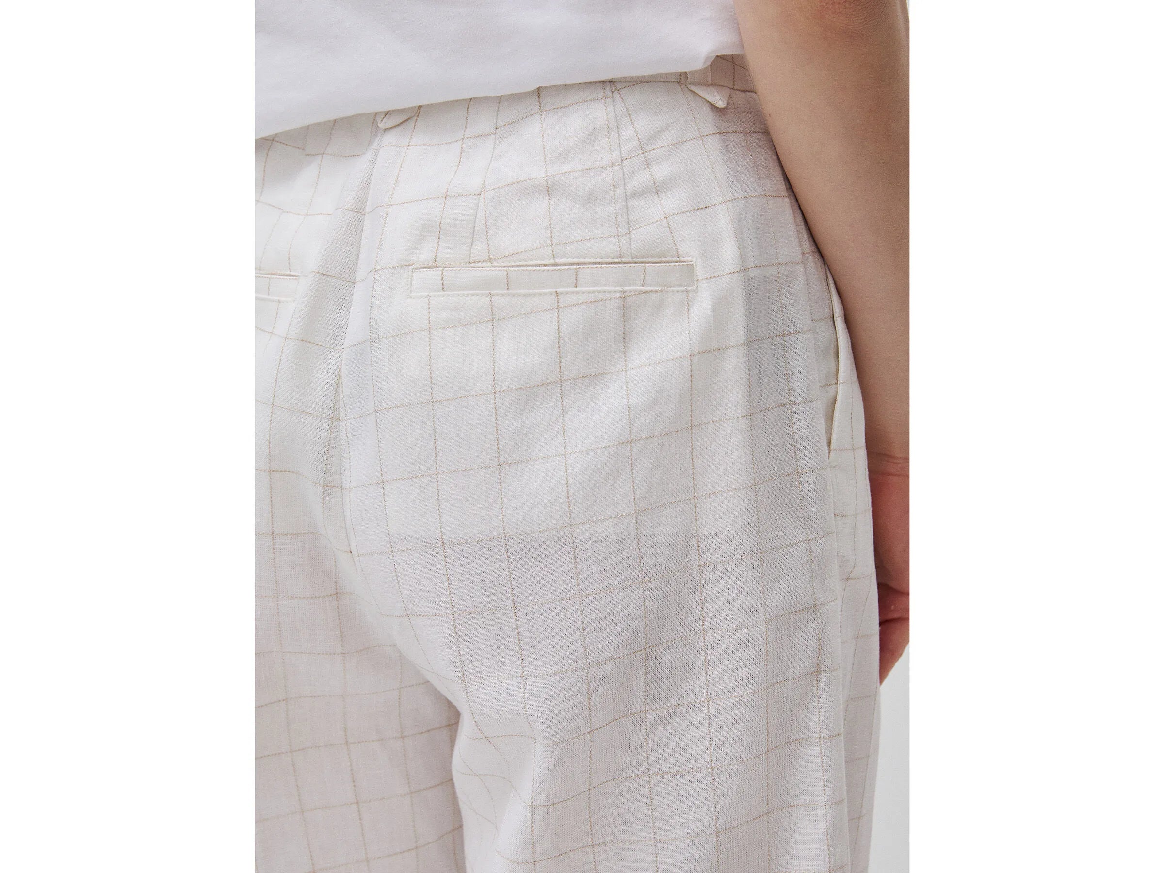 Benetton Creamy White Women Checkered Trousers SKU: 4V6GDF0BG_901 Image 04