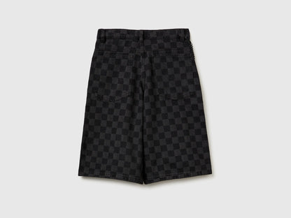 Benetton Black Boys 3/4 Jeans with Chain SKU: 4VKZCF05M_800 Image 02