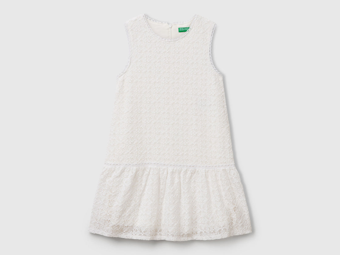 Benetton_Lace Dress with Flounce_4WYWCV039_901_01