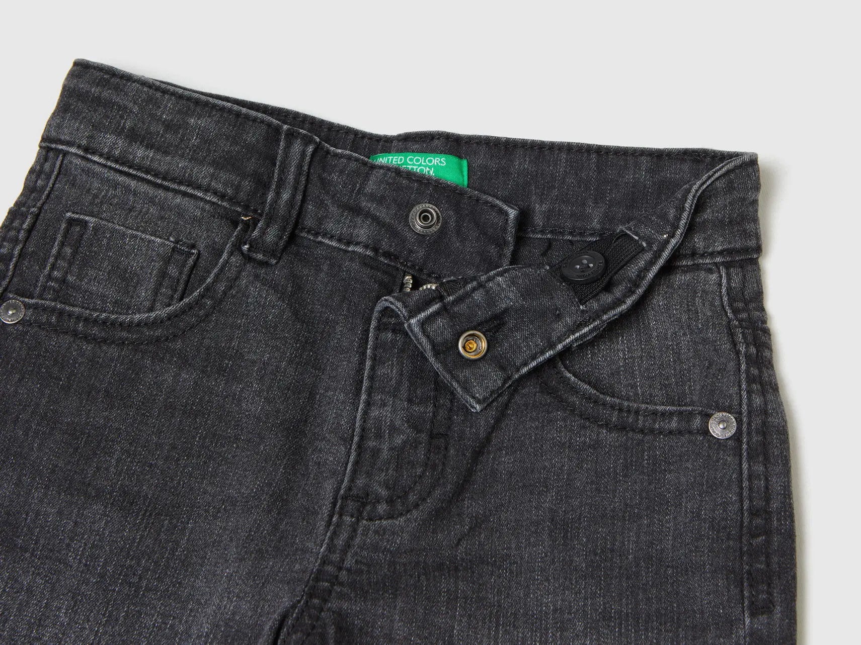 "Eco-Recycle" Denim Bermudas_4XA2G900U_700_03