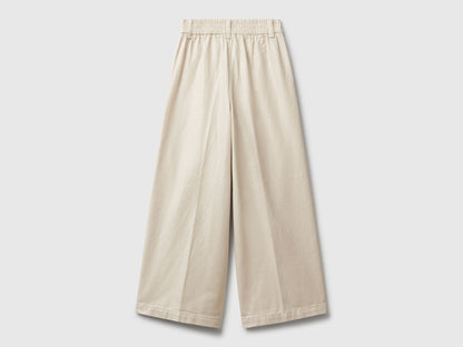 Benetton_Beige_Wide Trousers in Pure Cotton_4YPNCF052_901_02