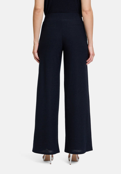 Modern Fit Pants With A Wide Leg_5006-4209_8541_03