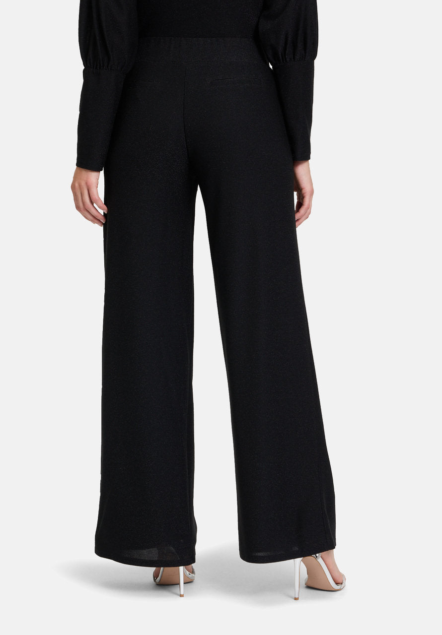 Modern Fit Pants with A Wide Leg_5006-4209_9045_03