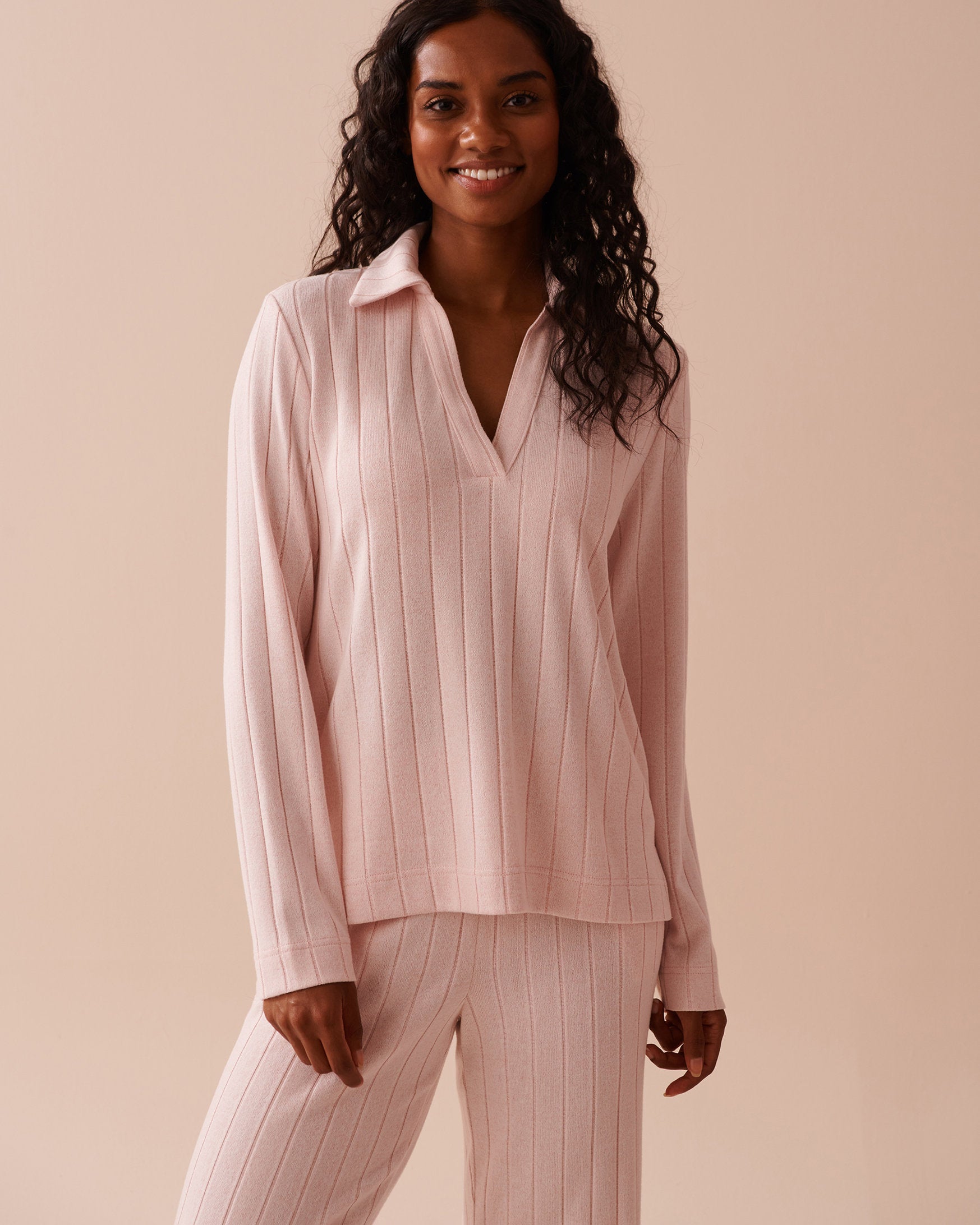 Ribbed Long Sleeve Shirt_50100095_60193_02