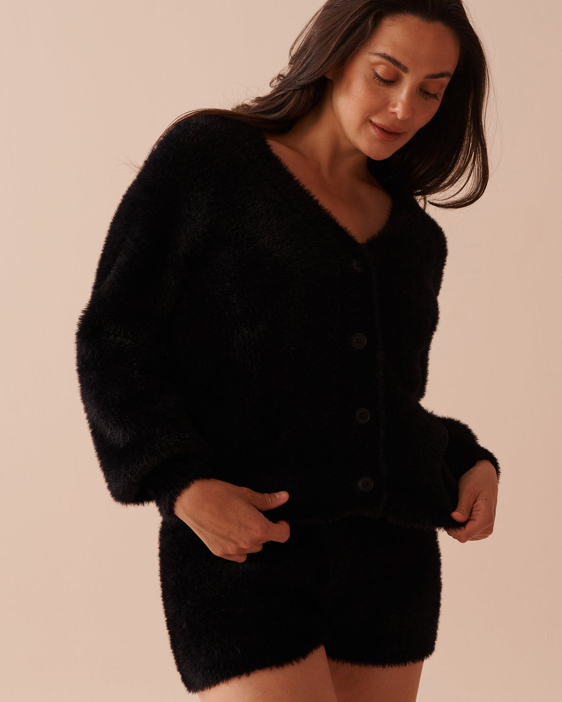 Fluffy Cardigan_50100097_00001_01