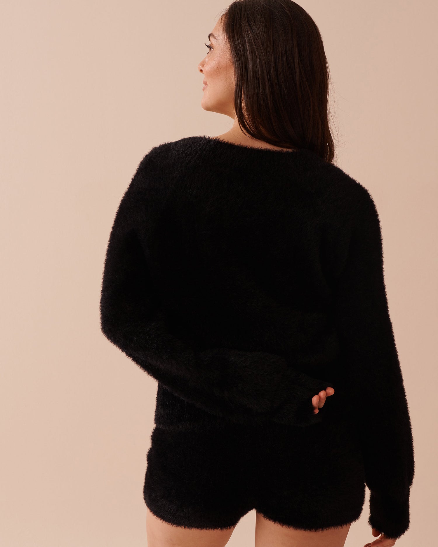 Fluffy Cardigan_50100097_00001_02