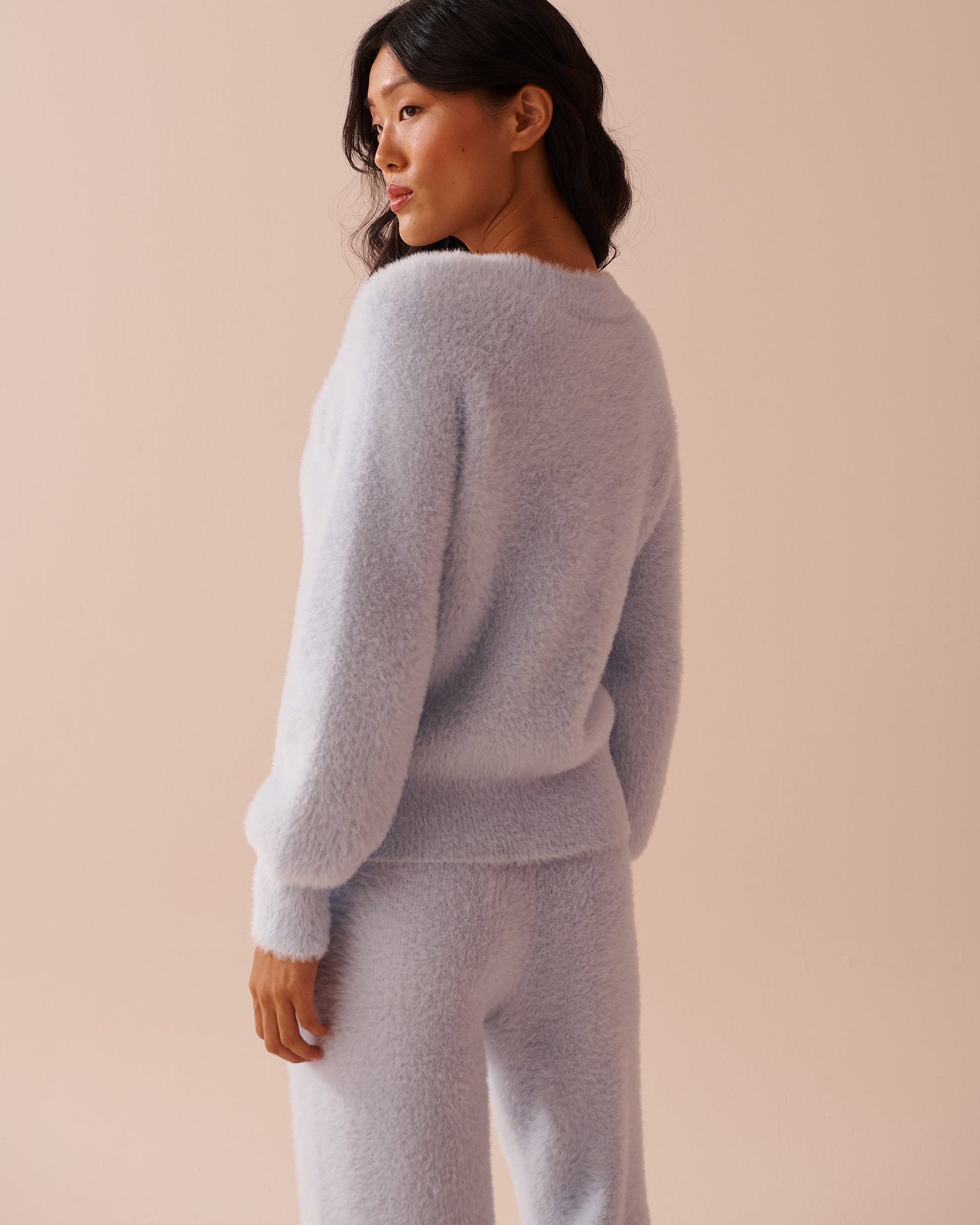 Fluffy Cardigan_50100097_40049_07