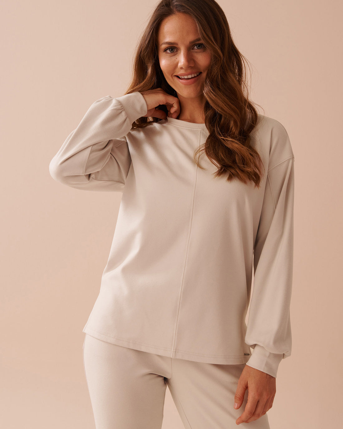 La Vie en Rose_Lightly Ribbed Crew Neck Sweatshirt_50100099_00041_01