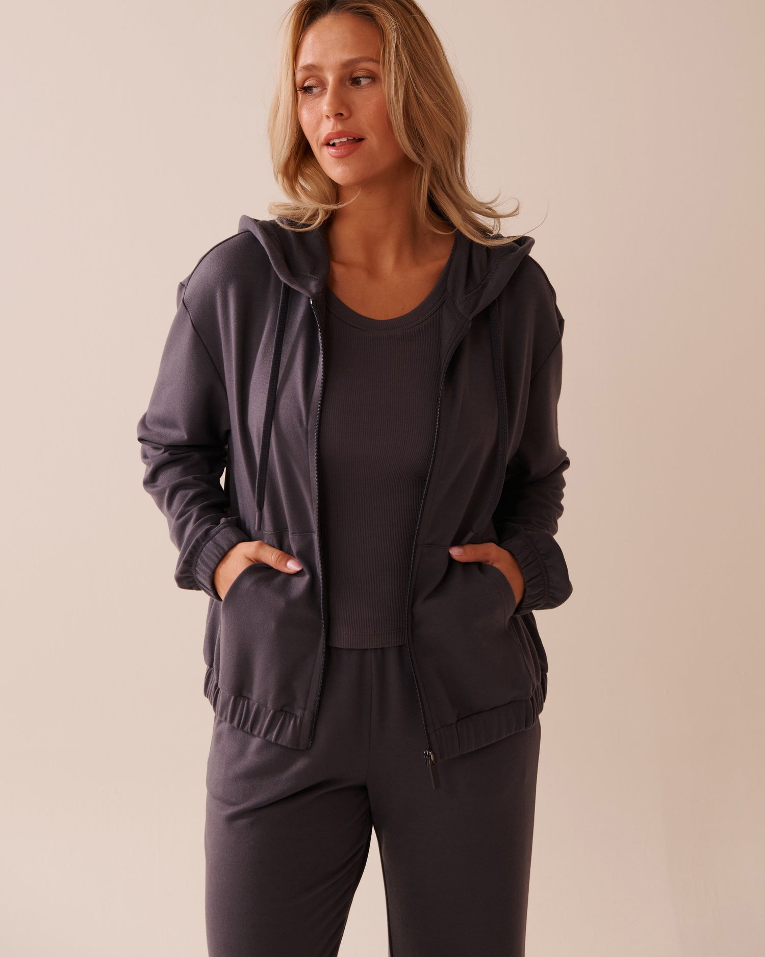 La Vie en Rose_French Terry Zip-up Hoodie_50100107_00049_04