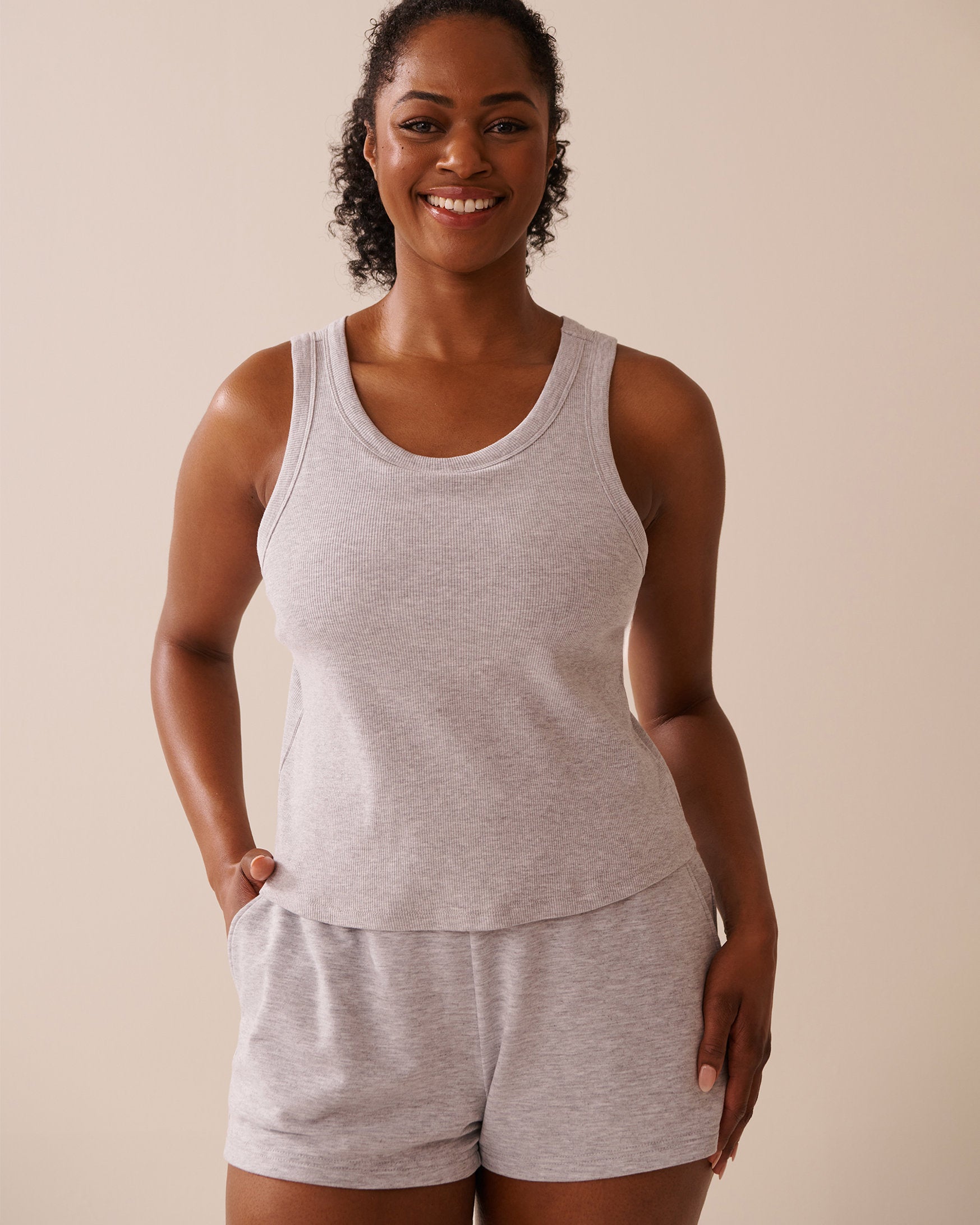 La Vie en Rose_Ribbed Cotton Cami with Shelf Bra_50100108_00007_05