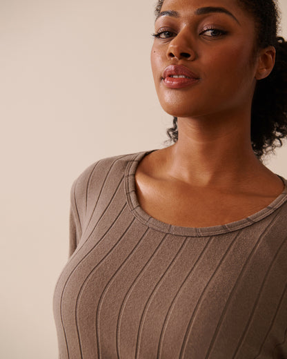 La Vie en Rose_Deep Taupe_Ribbed Long Sleeve Shirt_50100112_20094_06