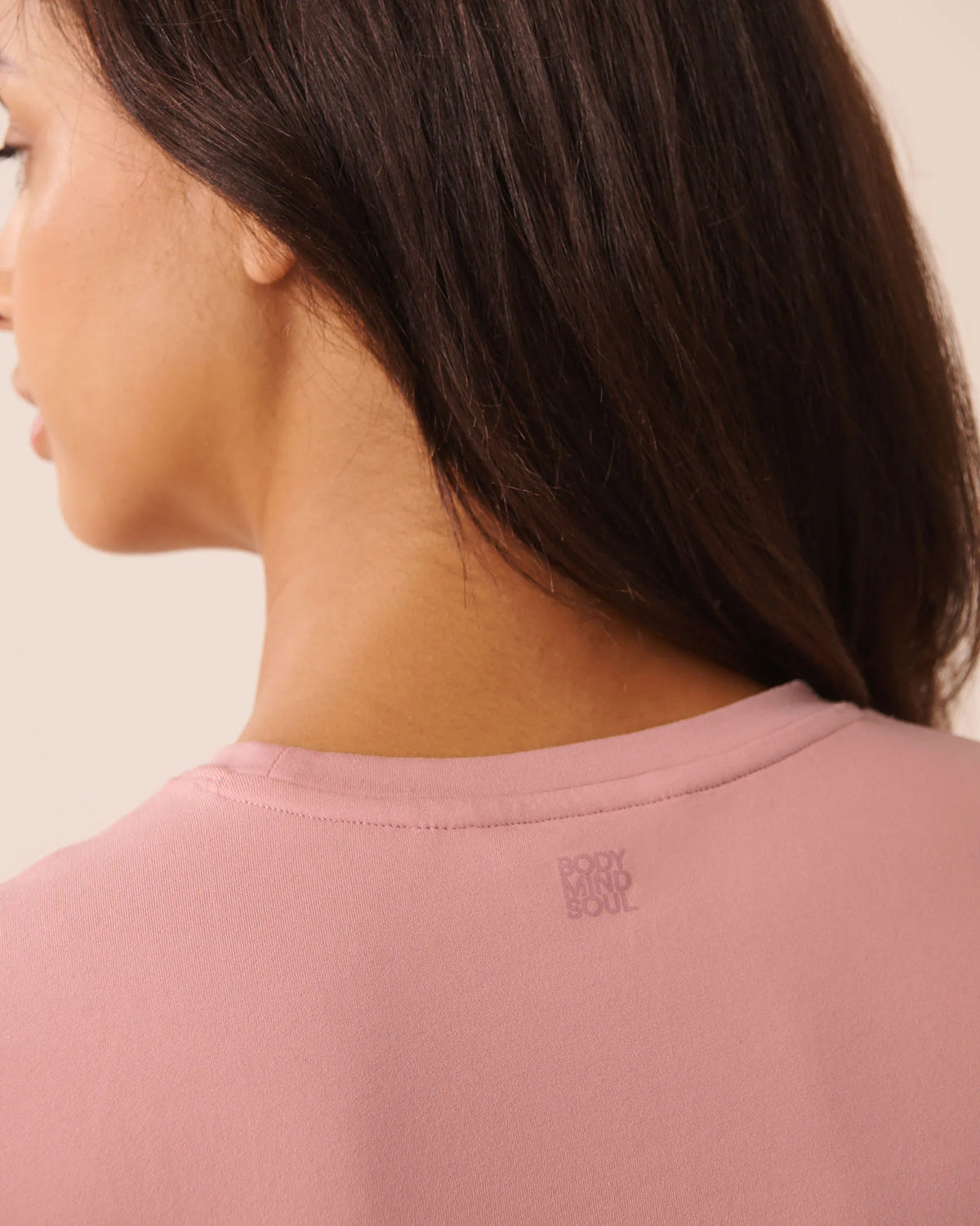 La Vie en Rose Zephyr Women Heavyweight Super Soft T-Shirt SKU: 50100131_60160 Image 03
