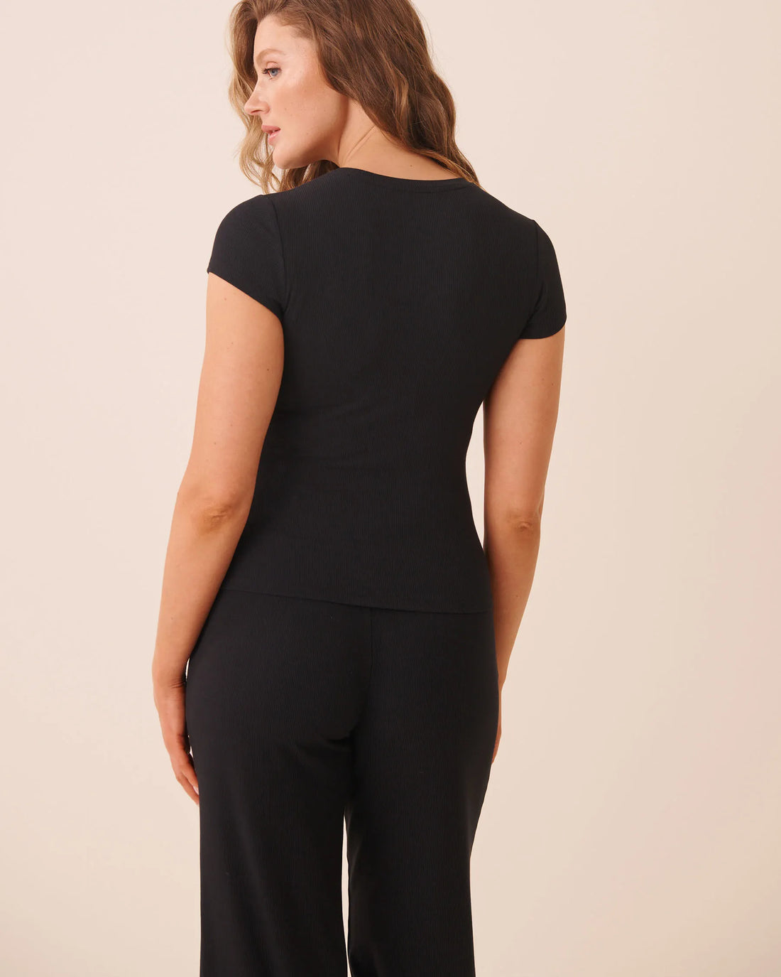 La Vie en Rose Black Beauty Women Ribbed Modal Short Sleeve T-Shirt SKU: 50100141_00001 Image 02