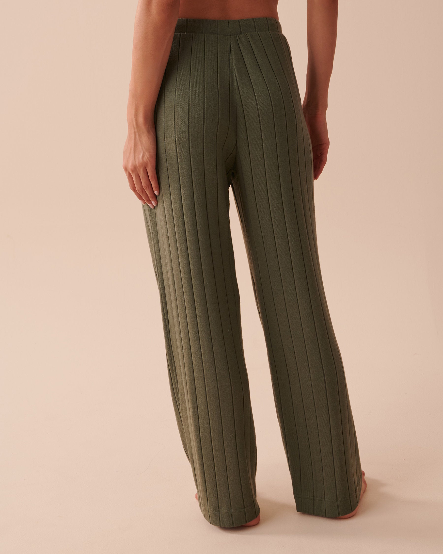 Ribbed Knit Pant_50200066_30007_02