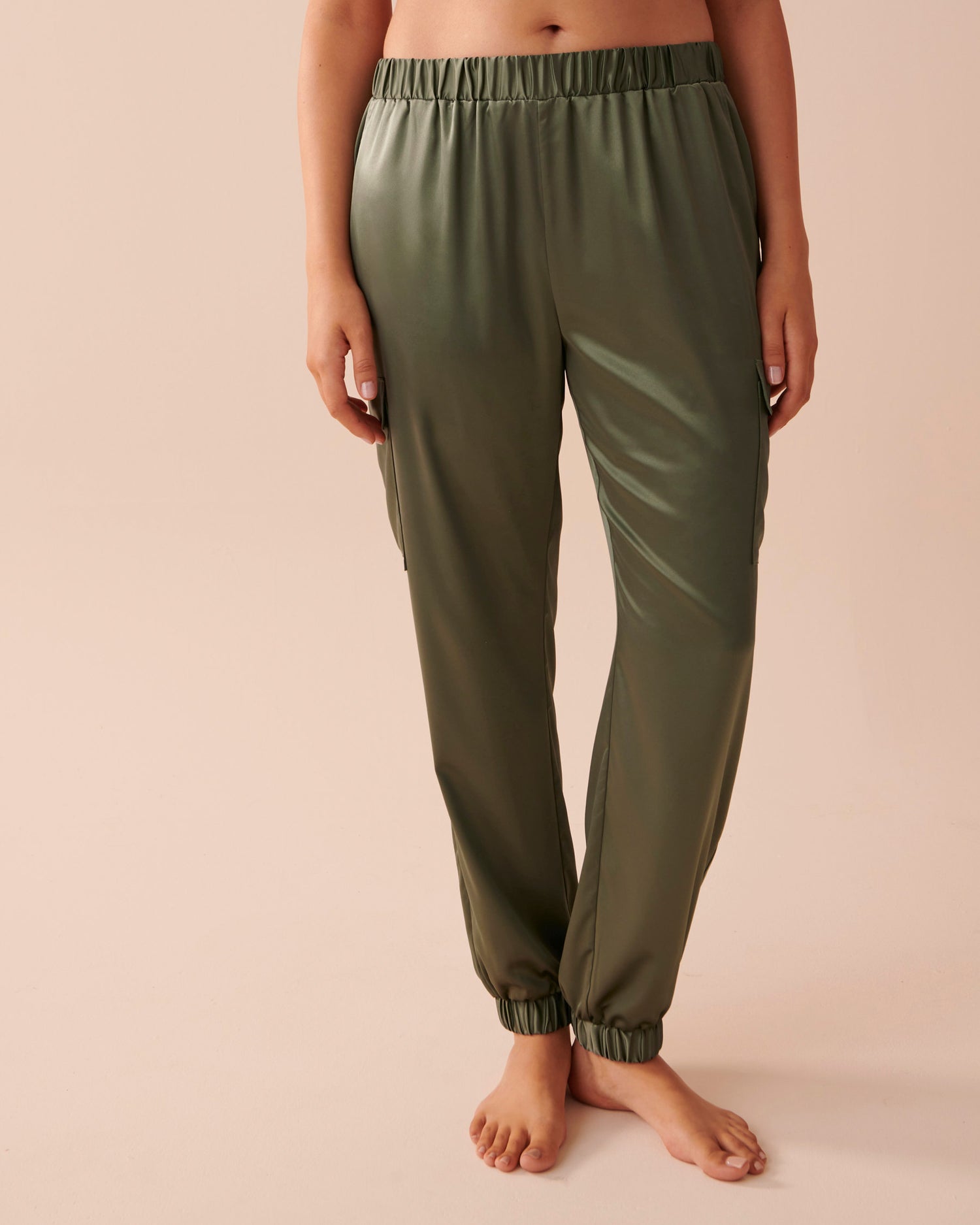 Satin Cargo Pant_50200067_30007_01