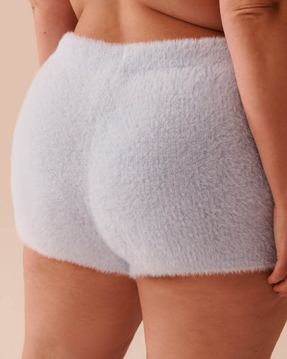 Fluffy Shorts_50200083_40049_02