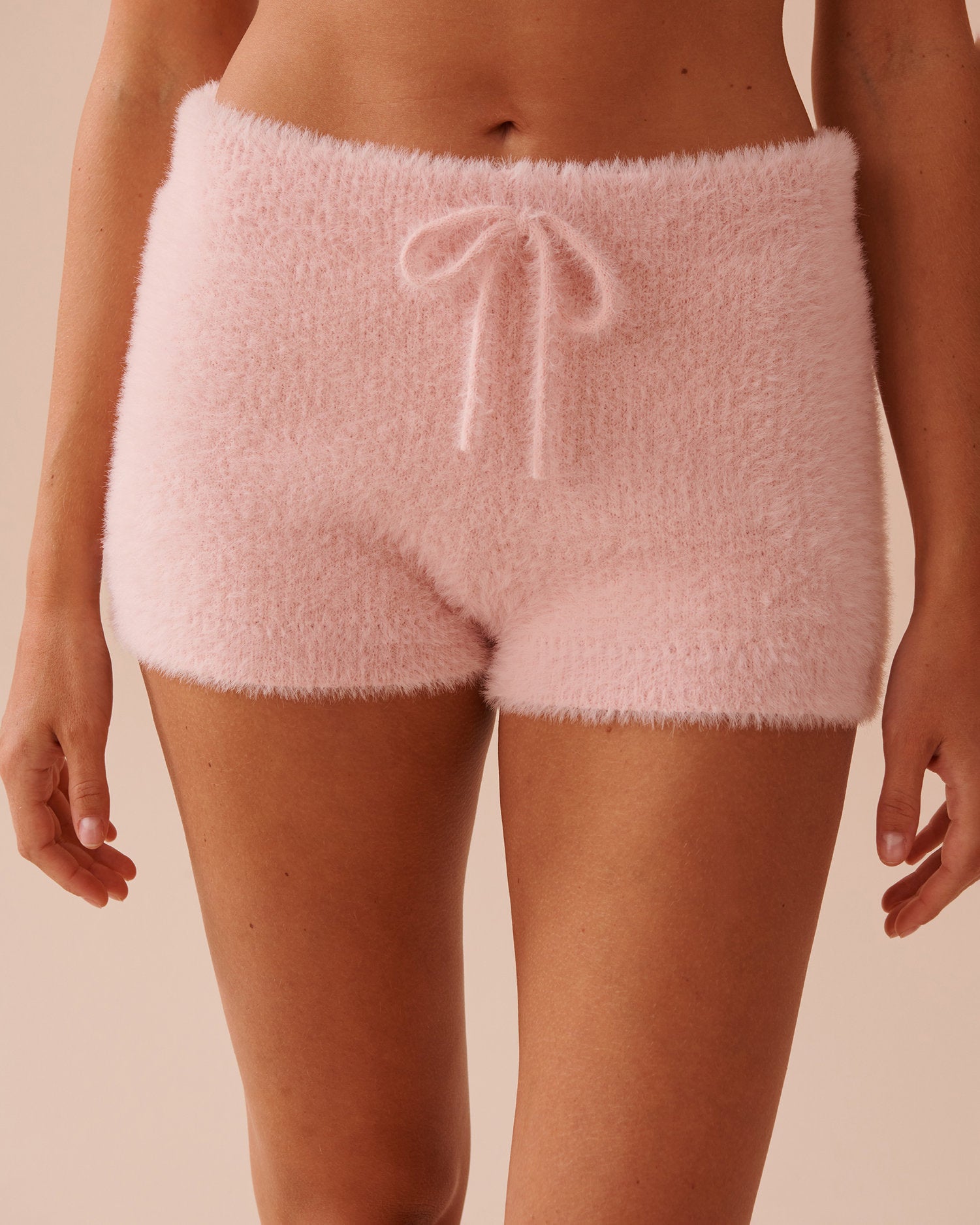 Fluffy Shorts_50200083_60042_01
