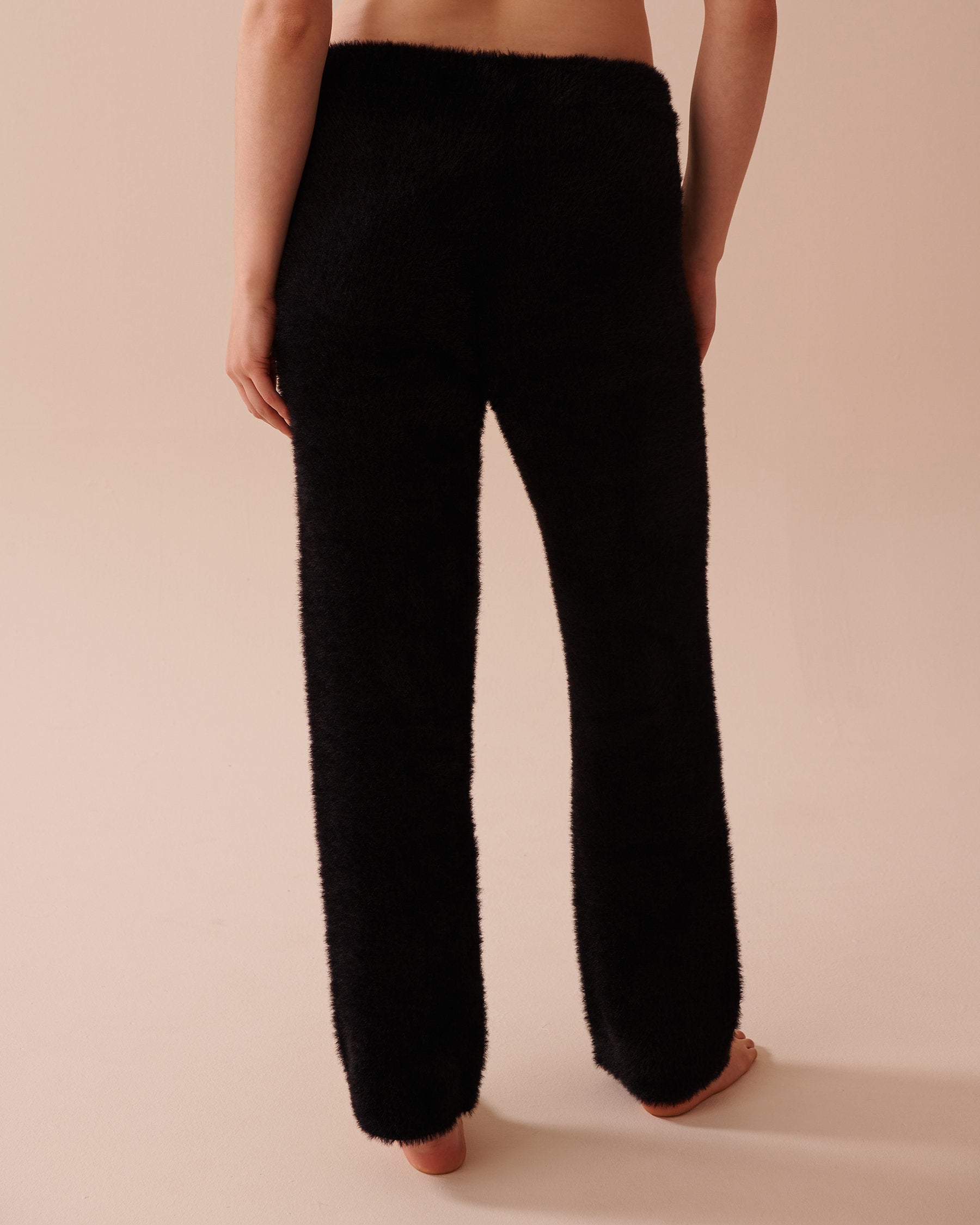 Fluffy Pants_50200084_00001_02