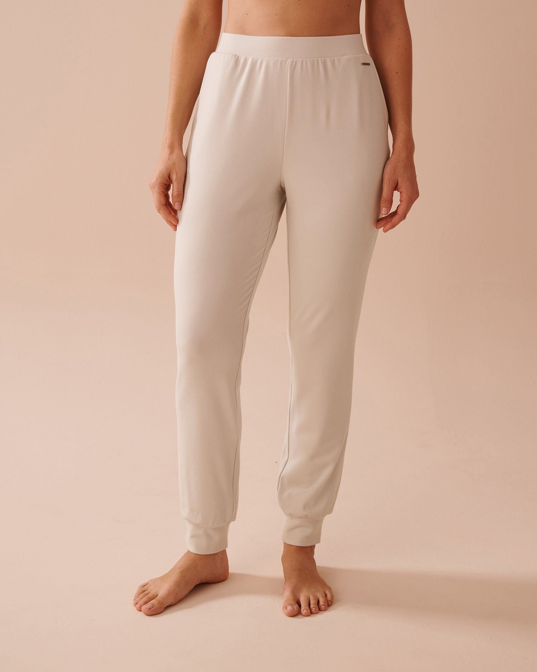 La Vie en Rose_Lightly Ribbed Jogger Pants_50200086_00041_01