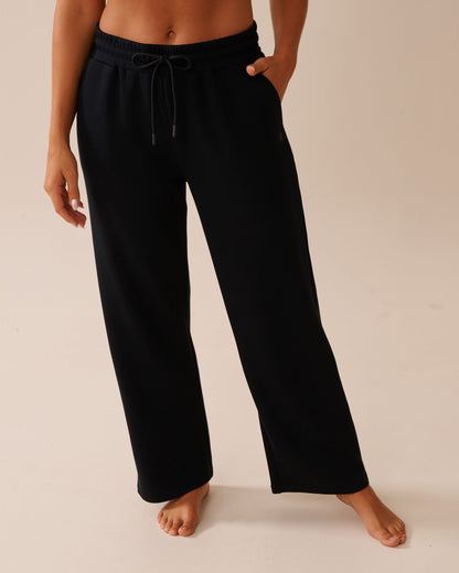 La Vie en Rose_Black Beauty_Wide Leg Pants_50200101_00001_01