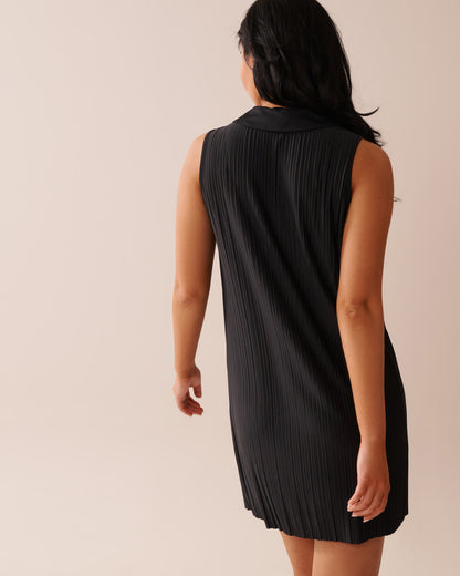 La Vie en Rose_Black Beauty_Lightweight Pleated Effect Shirt Collar Dress_50400042_00001_05