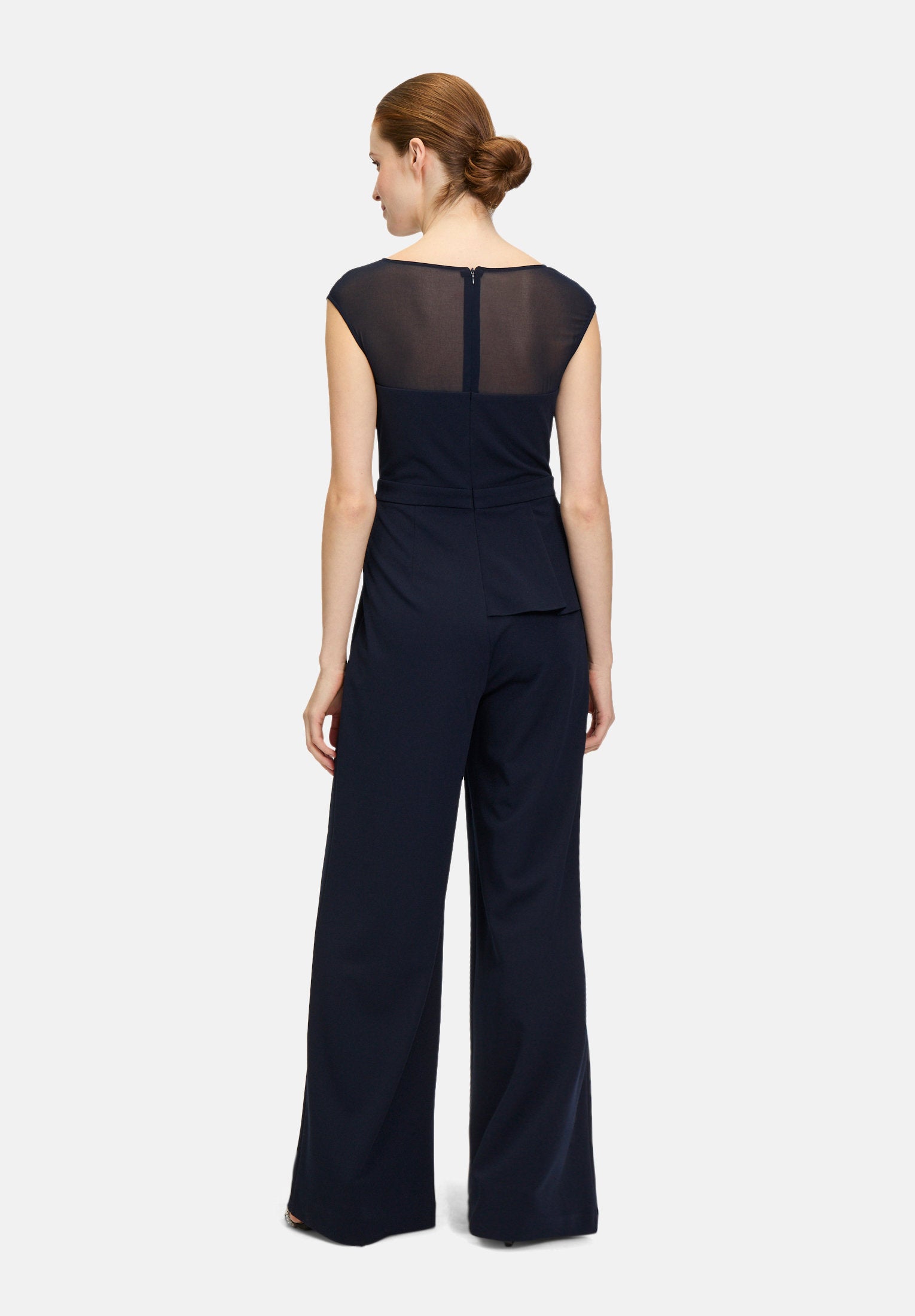 Vera Mont_Sleeveless Jumpsuit_5043-4467_8541_02