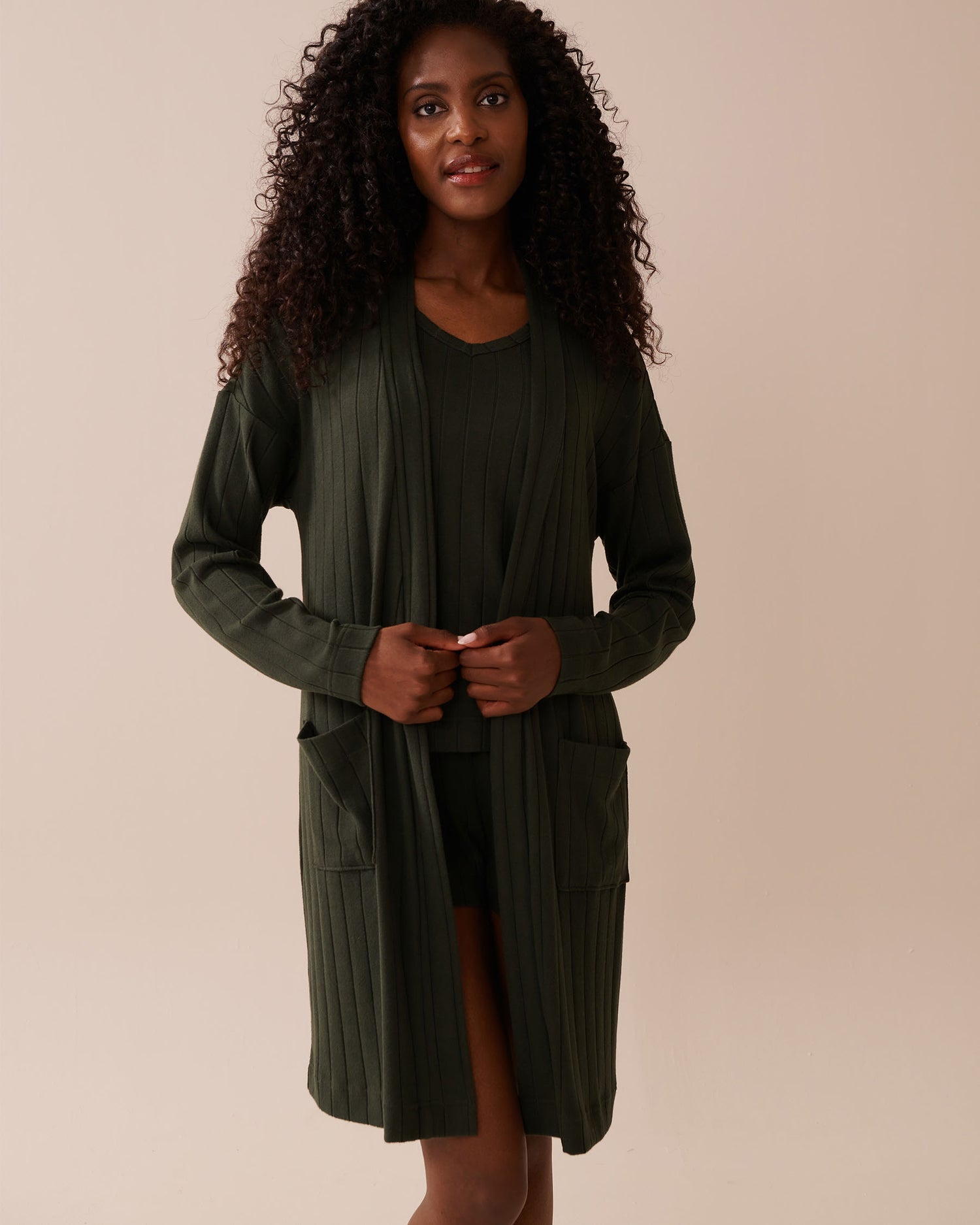 La Vie en Rose_Duffel Bag_Ribbed Long Cardigan_50500015_30076_06