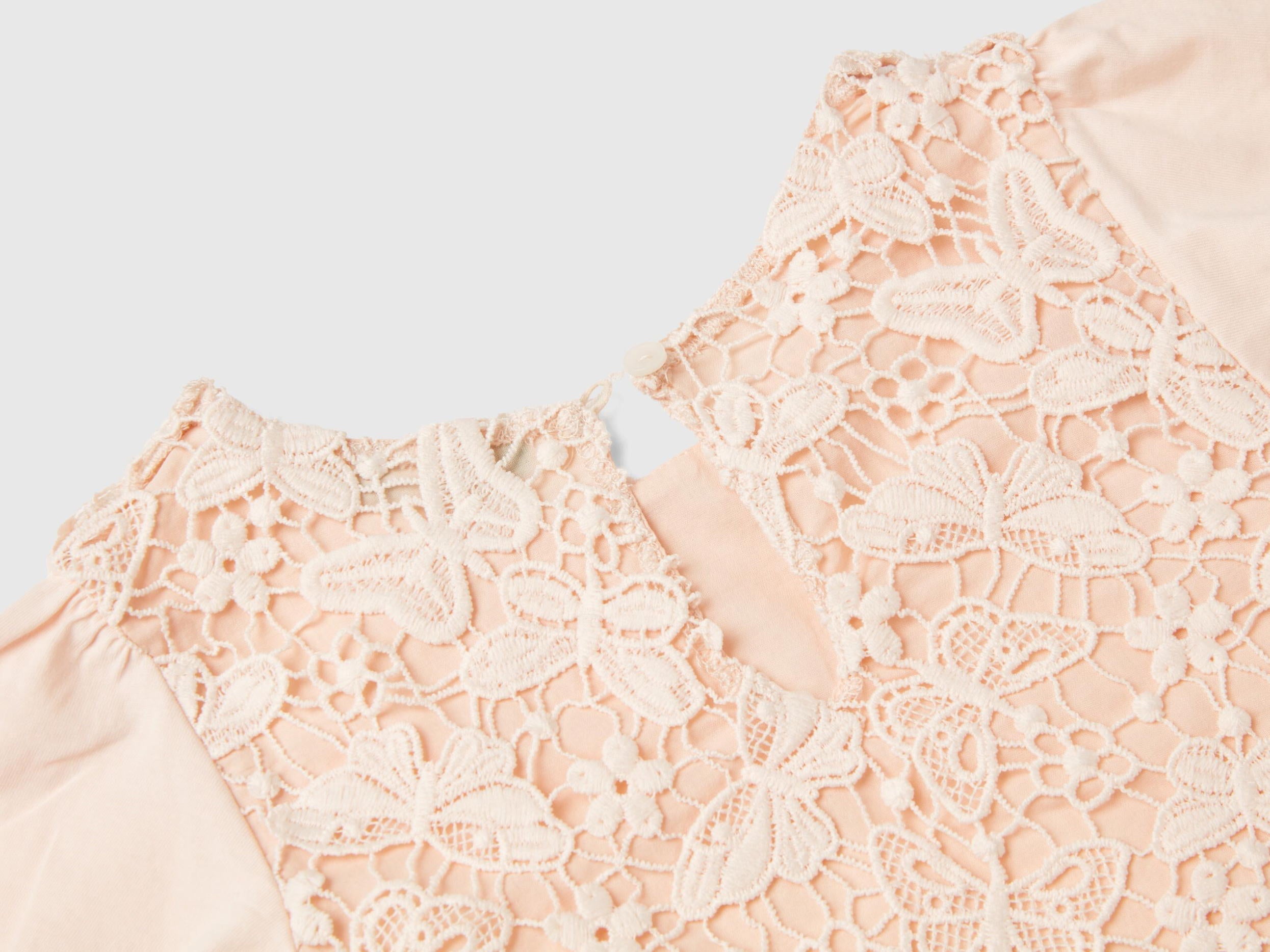 Blouse In MacramŽ_50WMGQ022_902_02