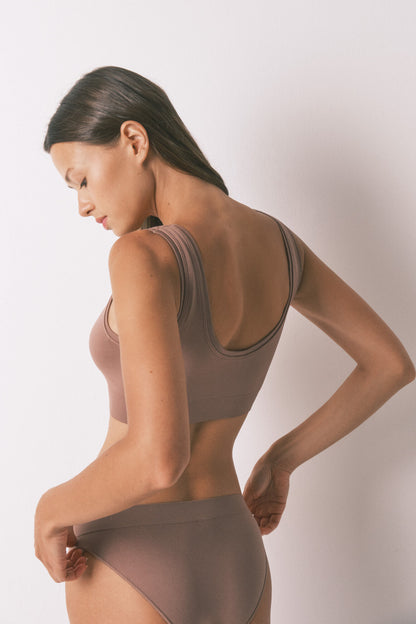 Women Secret_Medium Brown_LOVELY Seamless Reversible Top in Brown_5102009_31_05