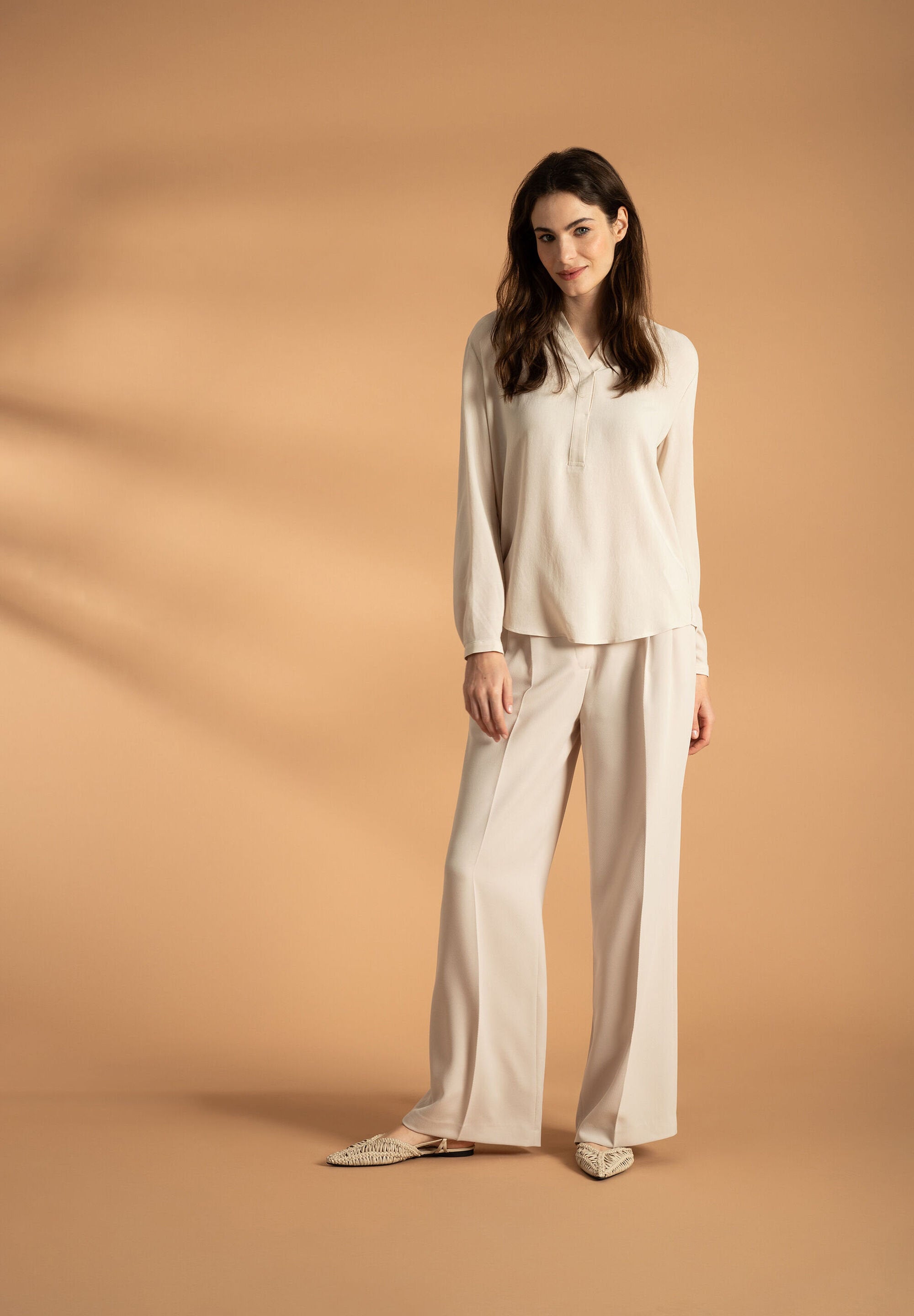 More &amp;  More_Powder Cream Viscose Blouse_51022063_0031_03