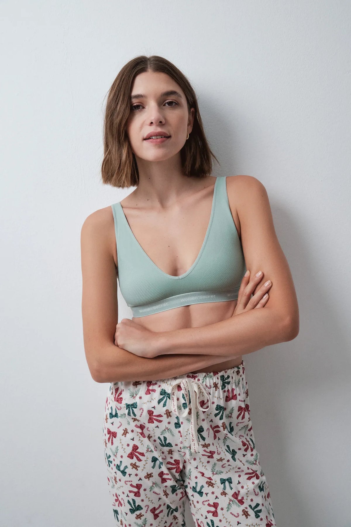 Women Secret Green Women Green Microfibre Halterneck Bra FANTASTIC SKU: 5104063_23 Image 04