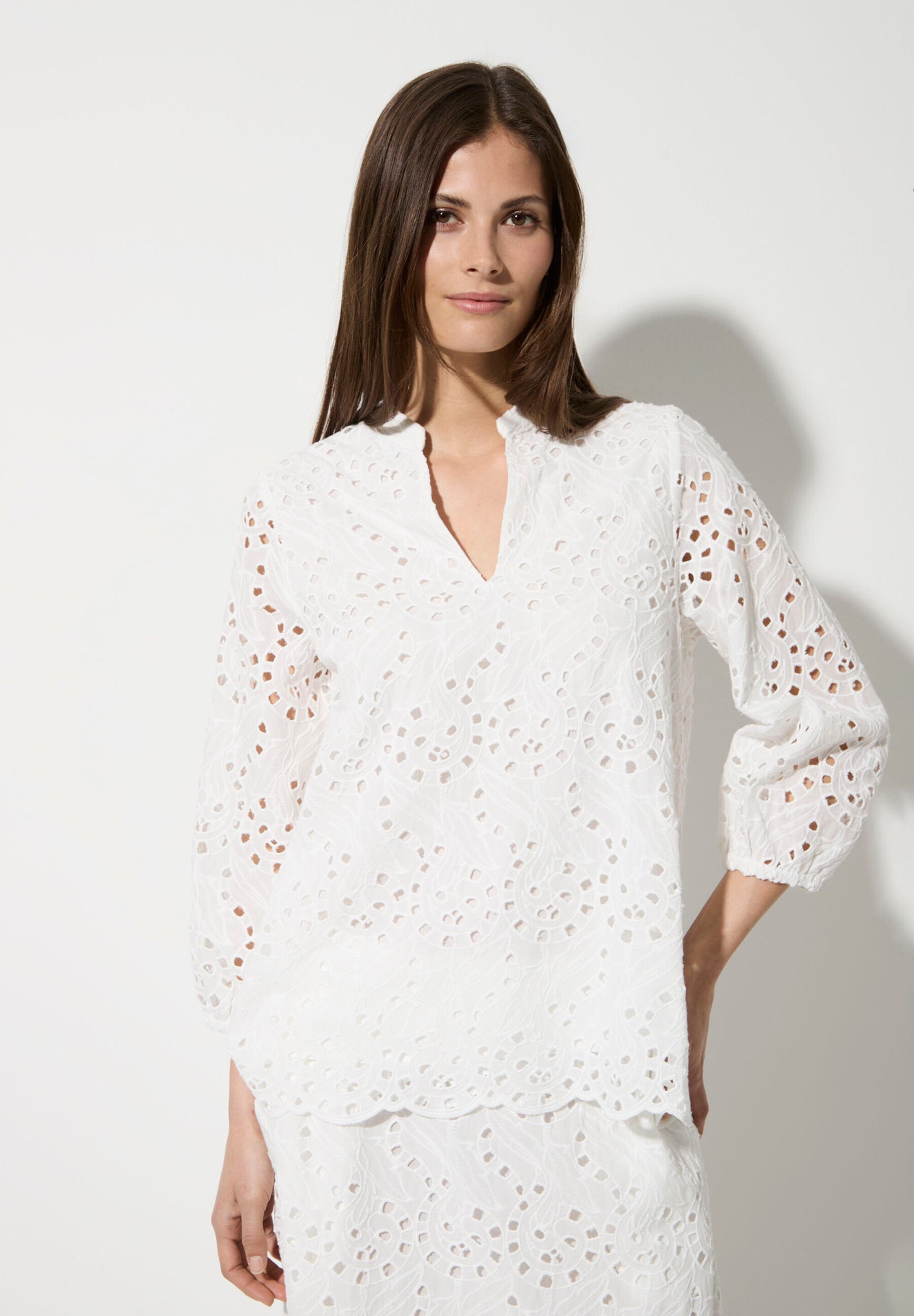 More &amp; More_Cotton Lace Blouse_51042065_0010_01