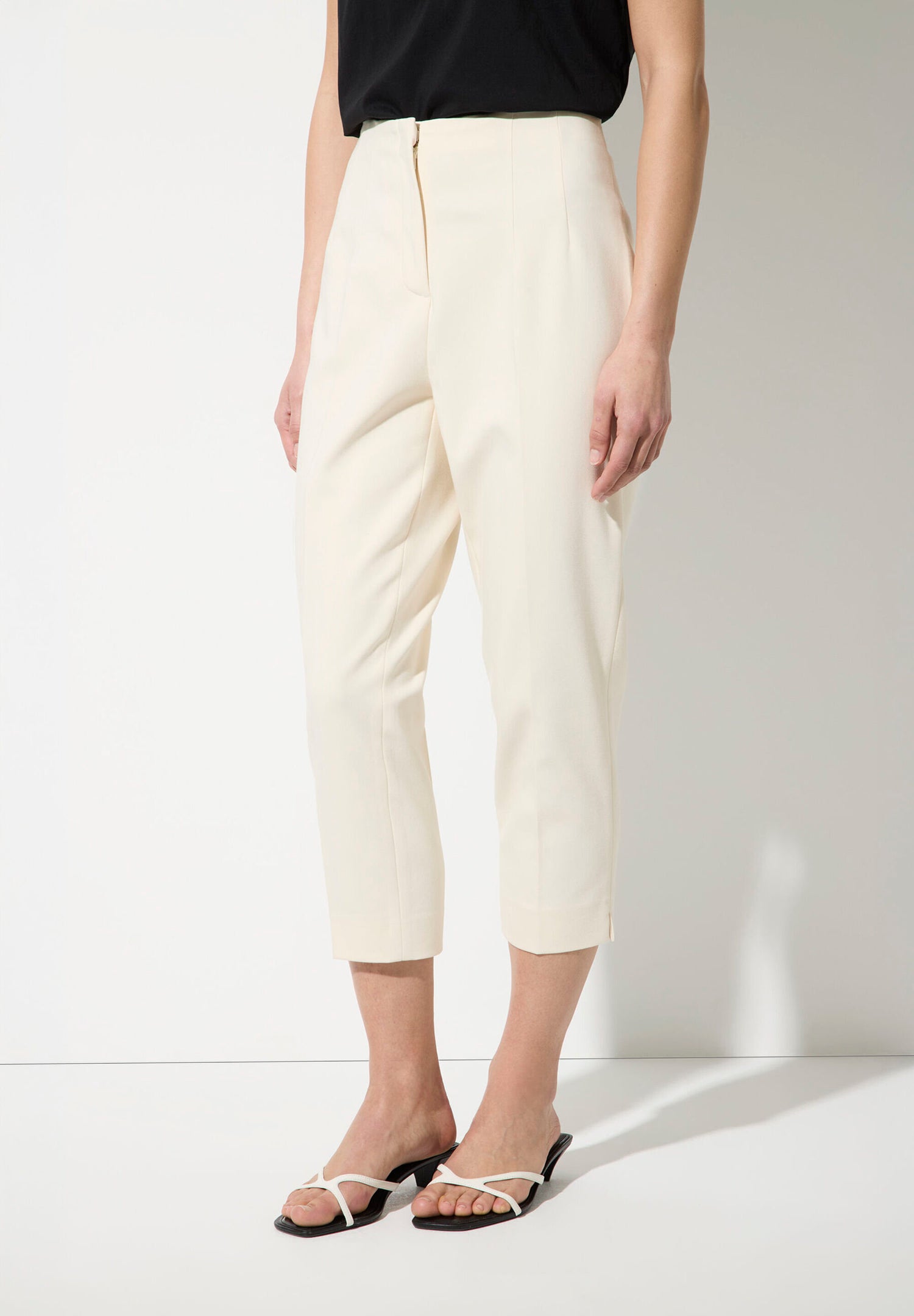 More &amp; More_Ecru Shortened Stretch Trousers_51044063_0041_01