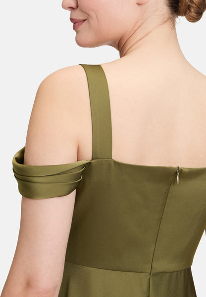 Vera Mont_Shiny Olive_Off-The-Shoulder Evening Dress_5105-4262_5596_06