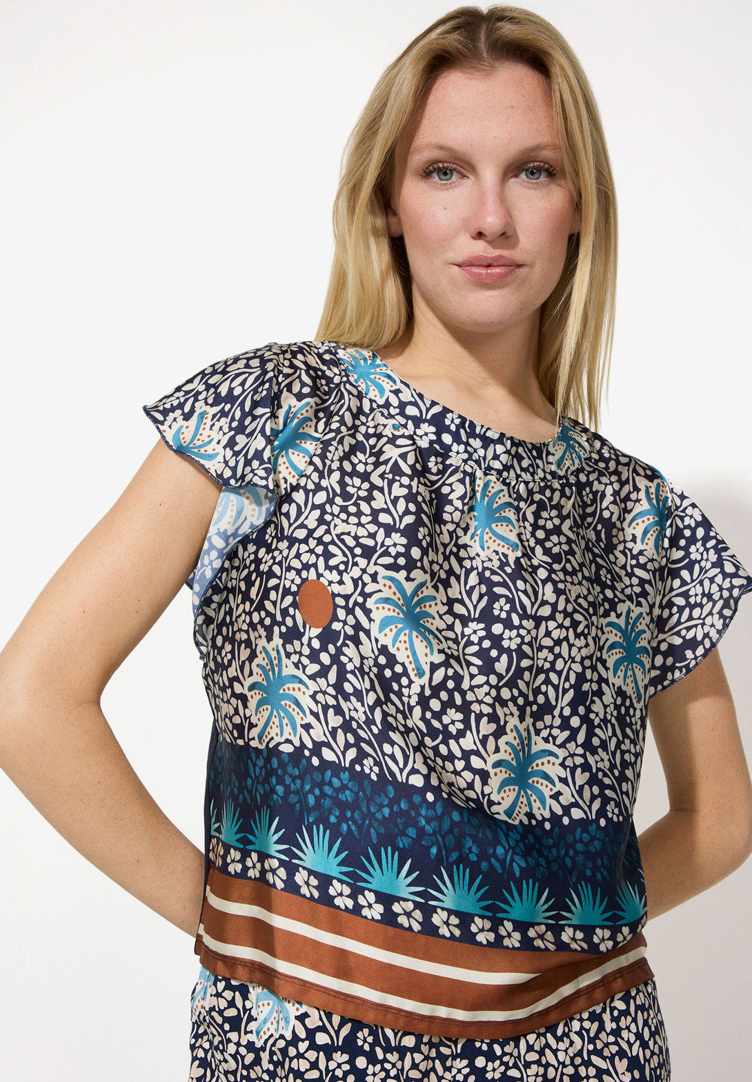 More &amp; More_Patch Shirt with Print_51060057_6370_01