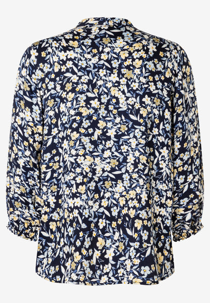 More &amp; More_Scattered Flowers Print_Pussy-Bow Blouse with Flower Print_51082053_6375_04
