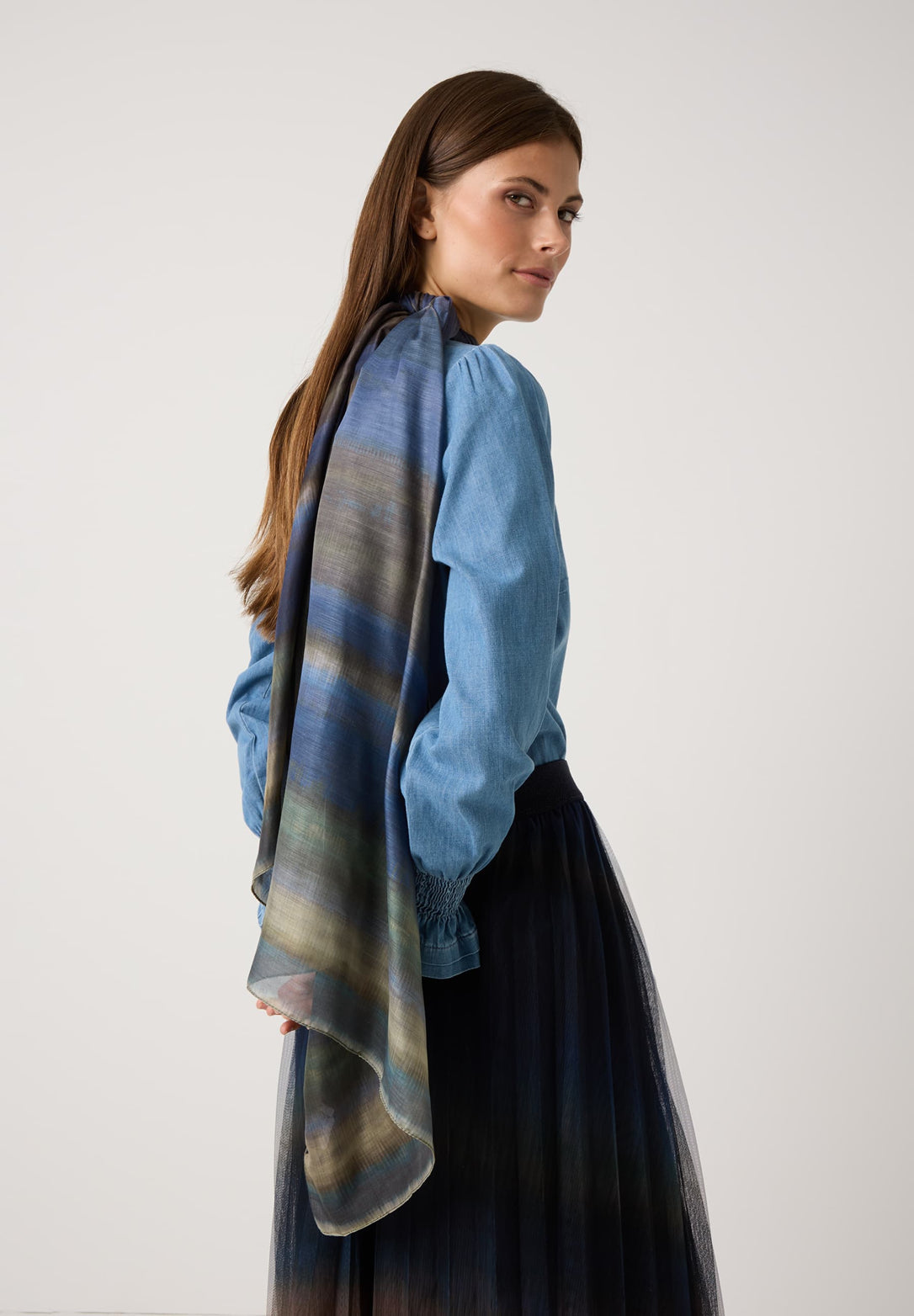 More &amp; More_Fine Gradient Print_Print Scarf with Color Gradient_51089011_4662_01
