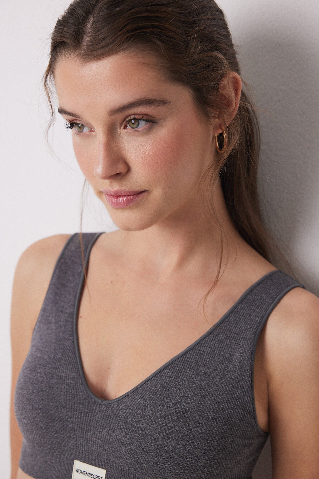 Women Secret_Seamless Grey Ribbed Top_5109002_46_06