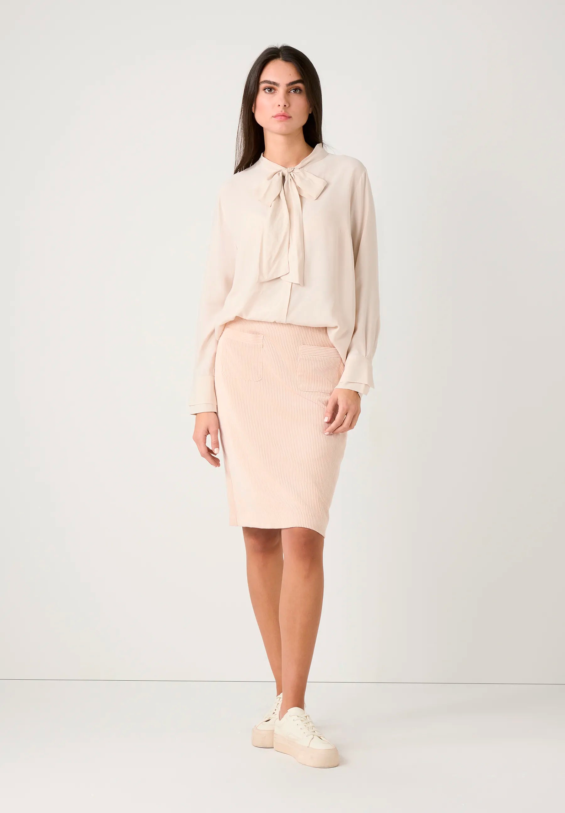 More &amp; More_Powder Creme_Pussy-Bow Blouse_51102054_0031_02