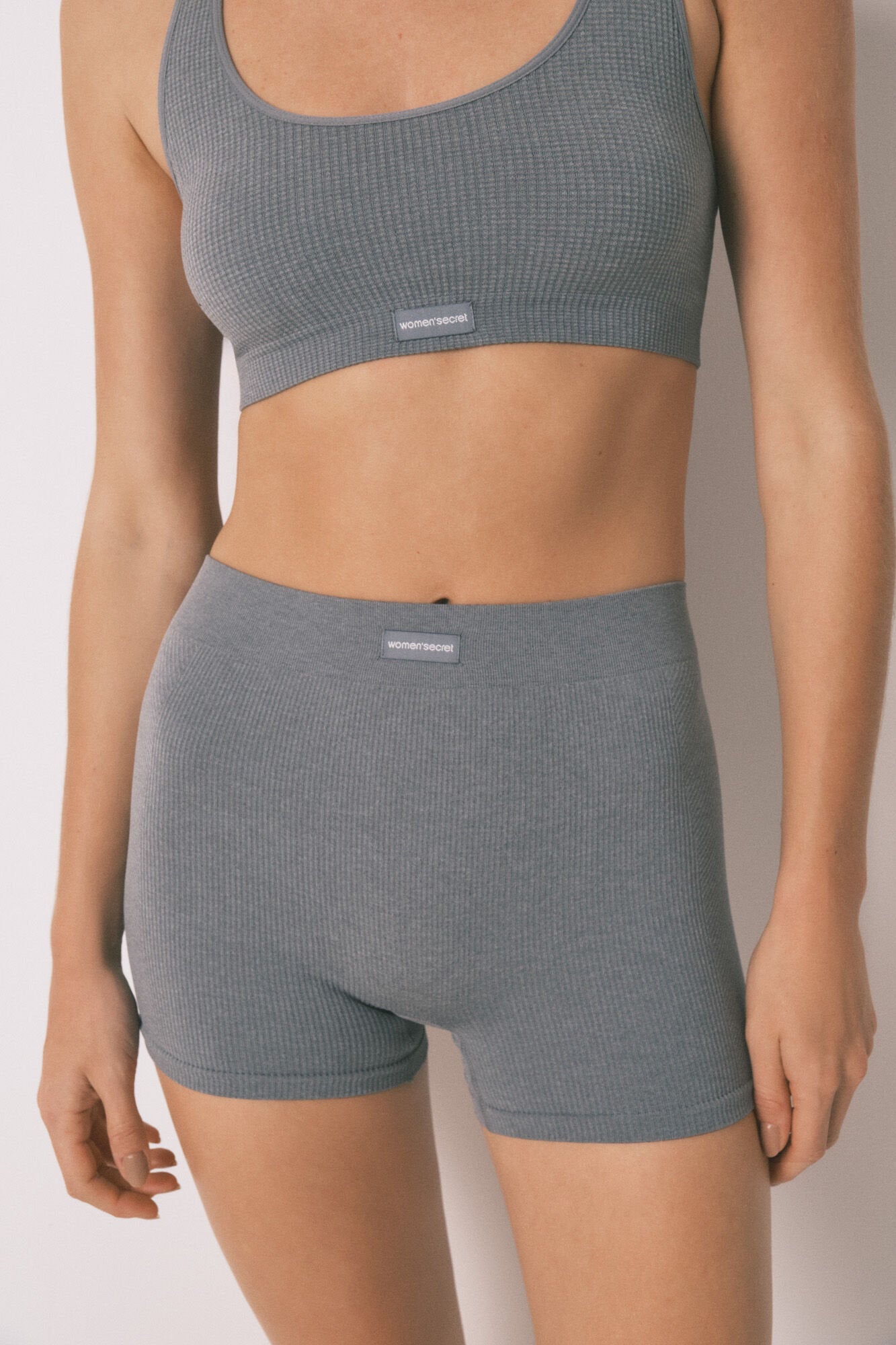 Women Secret_Light Grey Ribbed Trouser_5122011_47_04