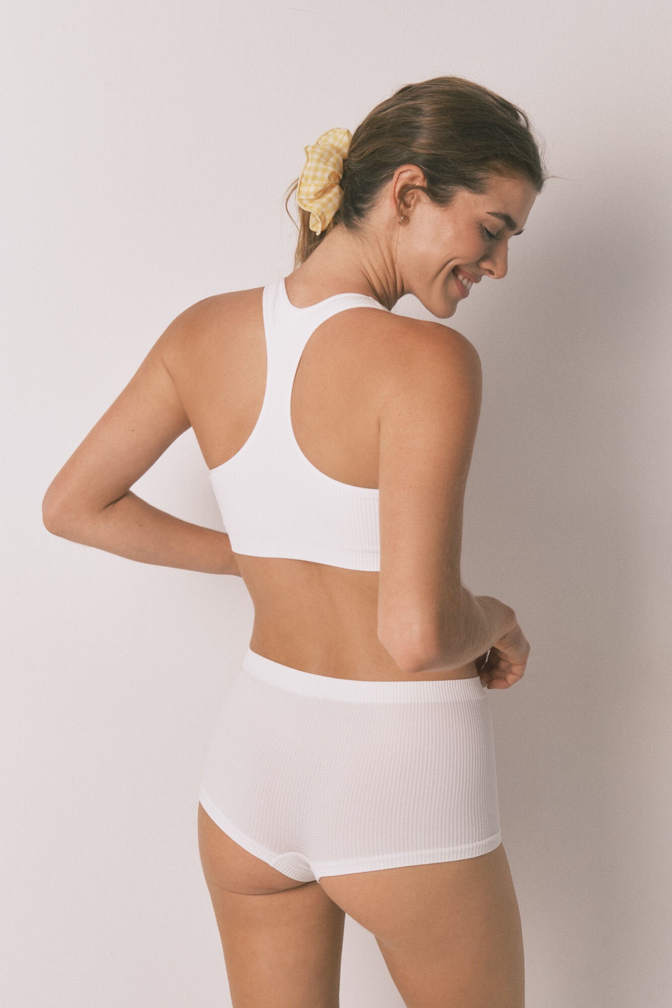 Women Secret_Ivory Seamless Boxers_5122016_96_02