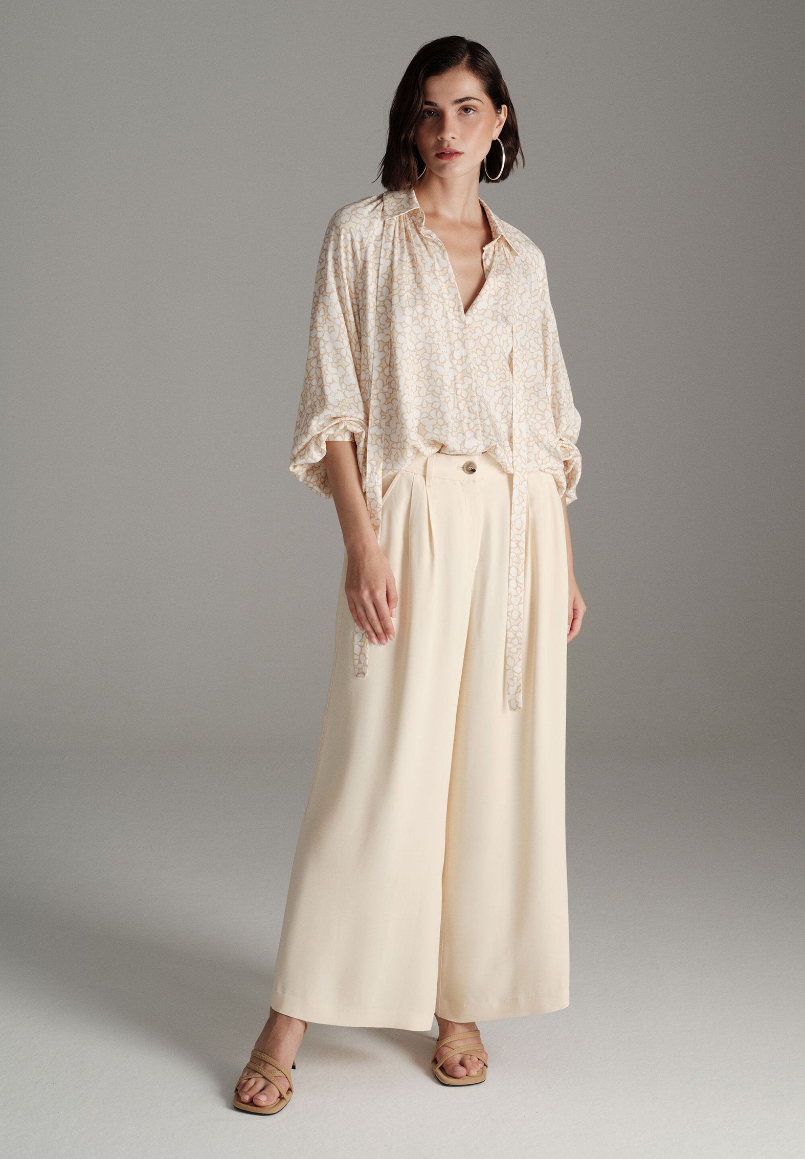 More &amp;  More_Flower Print Long Blouse with Bow_51332071_3122_02
