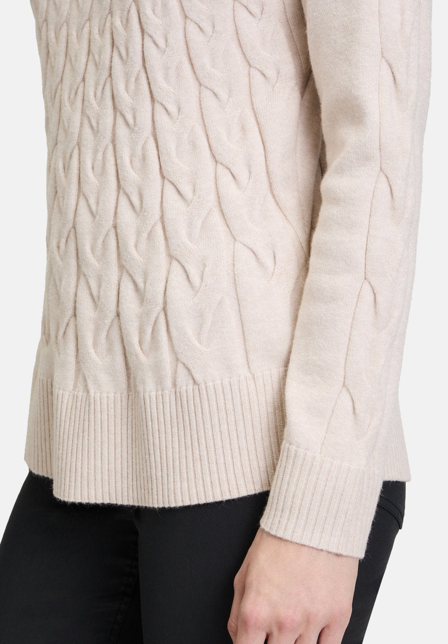 Long-Sleeved Knitted Sweater_5138-1026_7705_07